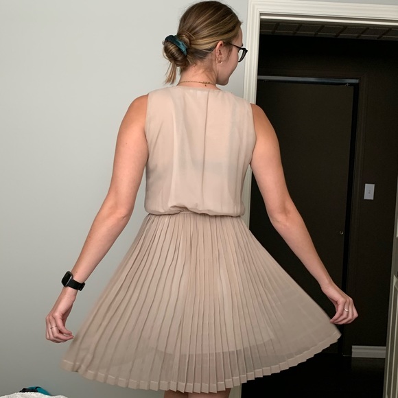 Pleated Beige v- neck Dress - Picture 2 of 5
